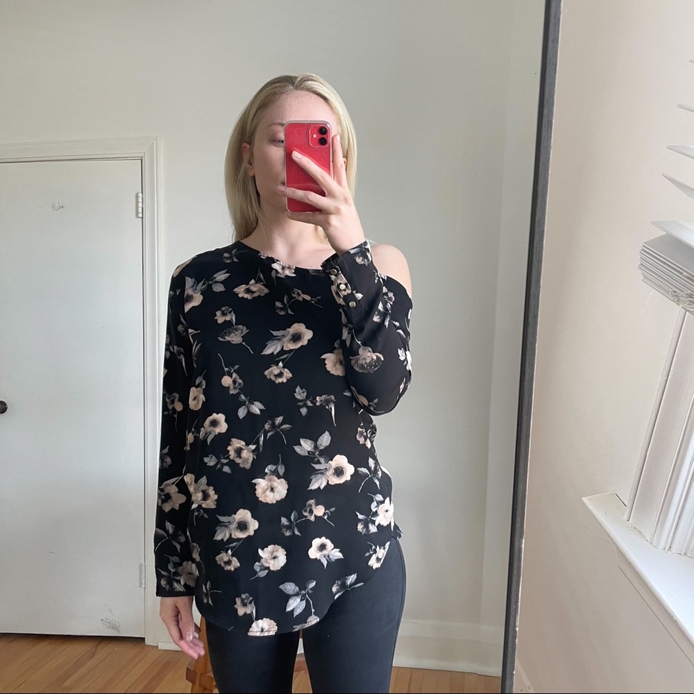 Dynamite Off the Shoulder Blouse